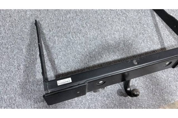 Enganche de remolque fijo para VW T6 Transporter - OEM 7F0803879