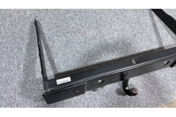 Enganche de remolque fijo para VW T6 Transporter - OEM 7F0803879