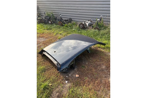 Audi Q3 83A SUV Roof Paint Code LX5E Catalog number of the part BBT04263