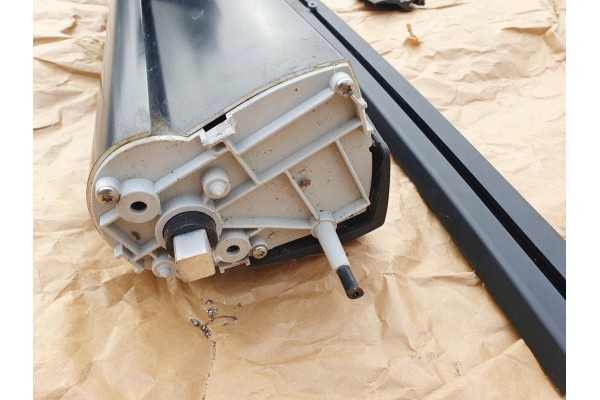 Toldo de sombra VW T5 T6 T6.1 Multivan California 7E7067801A911