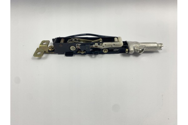 LOCK ACTUATOR ROOF BOLT MERCEDES W124 CONVERTIBLE 1247700426 1298001672 Part manufacturer Mercedes Benz OE