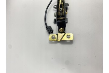 LOCK ACTUATOR ROOF BOLT MERCEDES W124 CONVERTIBLE 1247700426 1298001672 Car type passenger cars