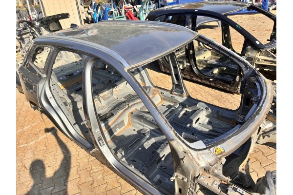 ROOF LONG CUT ROOF POST VOLVO XC60 II 17 LACQUER 714 Catalog number of the part TM38743