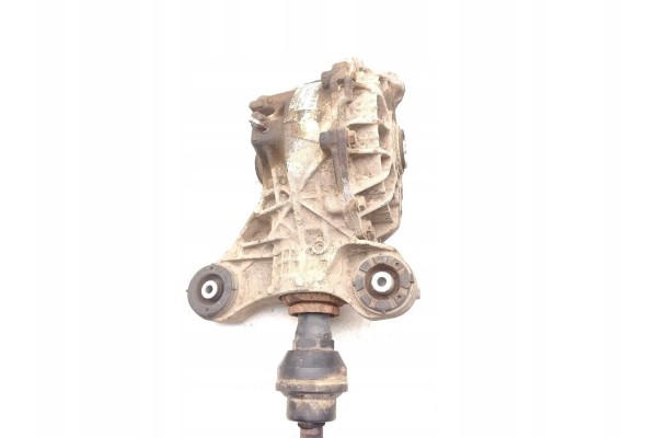 Land Rover Range Rover Rear Differential Differential 5 0 SCV8 4x4 Engine type gasoline