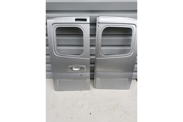 Renault Trafic III VIVARO B rear door right wing new oe KONIN