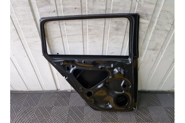 PUERTA TRASERA IZQUIERDA - VOLKSWAGEN GOLF VII 7 ESTATE (FAMILIAR) - P