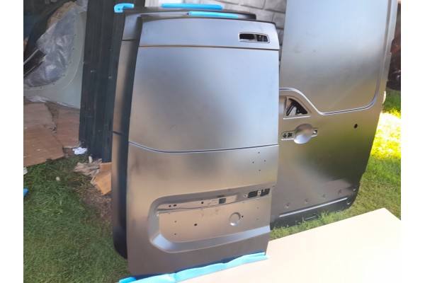 LEFT REAR DOOR RENAULT EXPRESS II ORG NEW