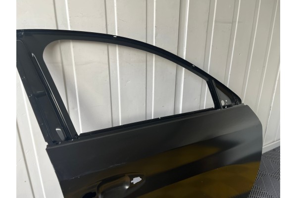 PUERTA - PEUGEOT 208 II DESDE 2019 - DELANTERA DERECHA - PIEZA ORIGINA