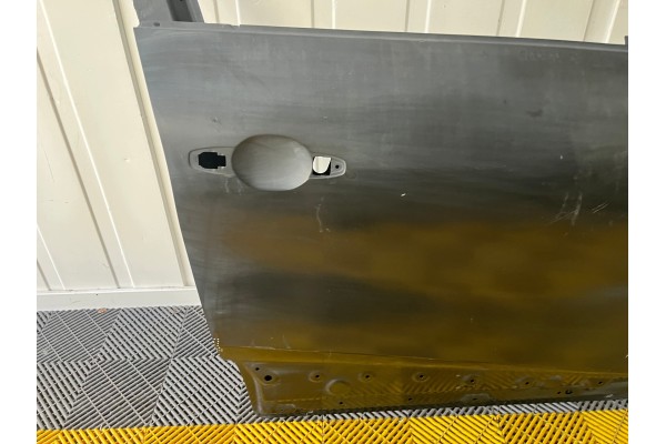 Puerta Delantera Derecha Renault Captur II (Lado Pasajero) - Pieza Ori