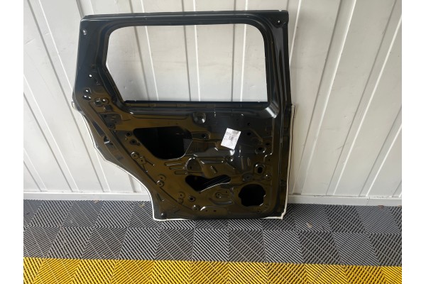 Puerta Trasera Izquierda ---- Dacia Bigster ---- Repuesto Original OEM
