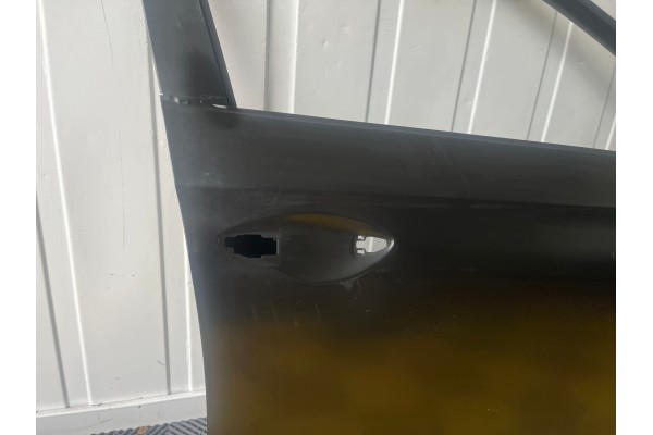 Puerta Delantera Derecha -- Hyundai i20 II 2014-2020 -- Pieza Original
