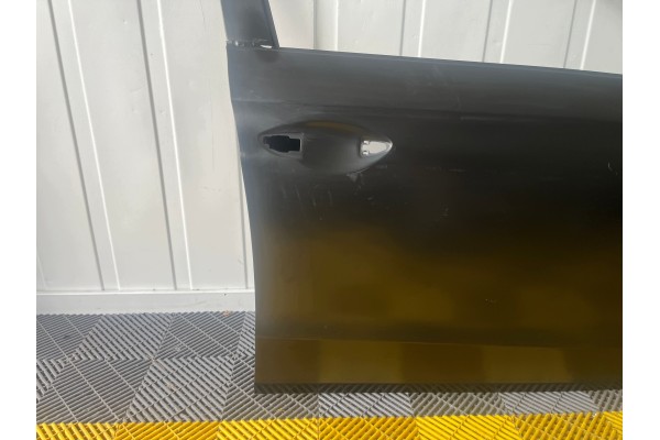 Puerta Delantera Derecha -- Hyundai i20 II 2014-2020 -- Pieza Original