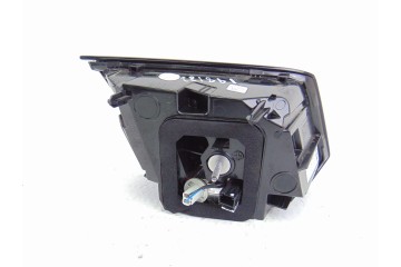 9810477780 PILOTO TRASERO DERECHO INTERIOR PEUGEOT 3008