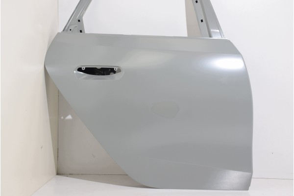 BMW 2 U06 Door Right Rear Original Brand New Part manufacturer BMW OE