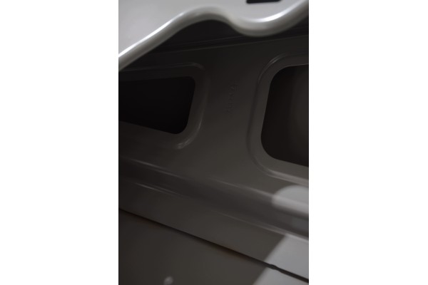 Puerta Trasera Derecha para Pasajero BMW Serie 2 U06 - Original Nueva 