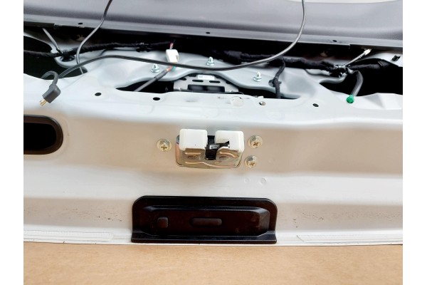 SUZUKI SWIFT VII MK9 24r Tailgate tailgate rear complete colour DYH Car type passenger cars