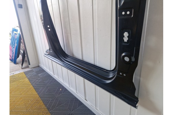 THRESHOLD POST PLATING RIGHT SEAT CUPRA LEON IV FROM 2020 SERVICE YEAR Car type 4x4 SUV passenger cars