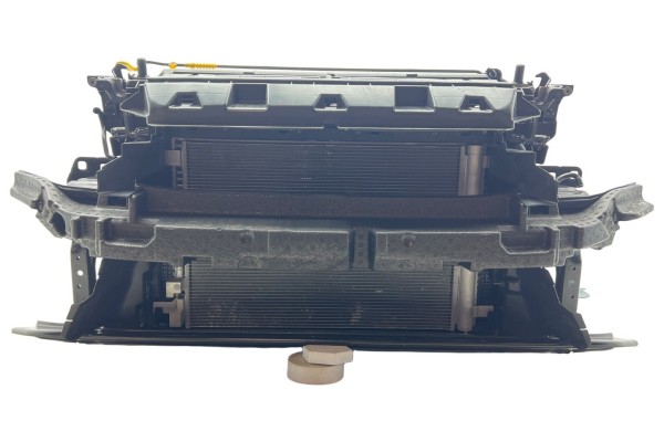 Front belt reinforcement radiator Cupra Leon IV Sportstourer 5FA805588B Car type passenger cars