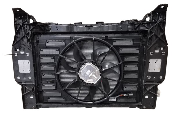 FRONT BELT SET OF RADIATORS AUDI E TRON 4K 2019 Catalog number of the part 8W0121003B 4KE121251B 16 105463 03 4KE807093