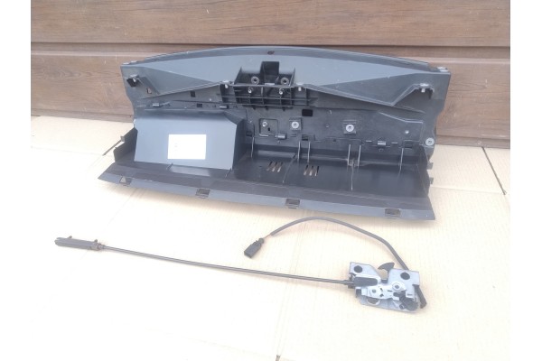 VW T7 MULTIVAN 7T0 REINFORCEMENT UPPER BELT FRONT ZIPPER MASK BEAM FRONT Quality of parts according to GVO O original with manuf