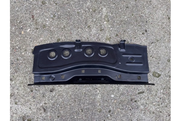 Skoda Fabia 3 III station wagon 14 Belt rear center wall lower reinforcement 6V9 Product weight with unit packaging 8 kg