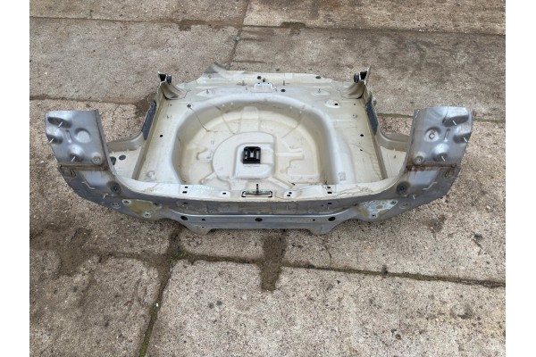 PEUGEOT 2008 II DIESEL BELT REAR BATH