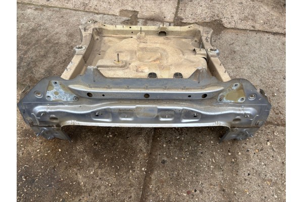 Refuerzo de Parachoques Trasero / Panel Trasero para PEUGEOT 2008 II D