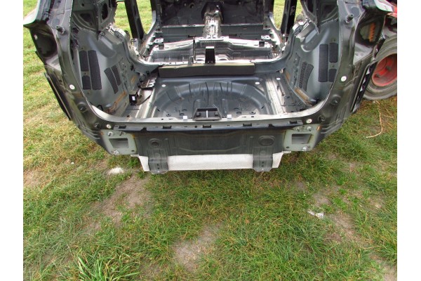 VOLVO XC40 BELT REAR QUARTER REAR 17 26r