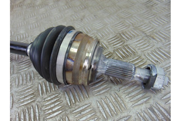 9808771480  TRANSMISION DELANTERA IZQUIERDA PEUGEOT 508 GT Line 2018 9808771480 198956 PEUGEOT - 3