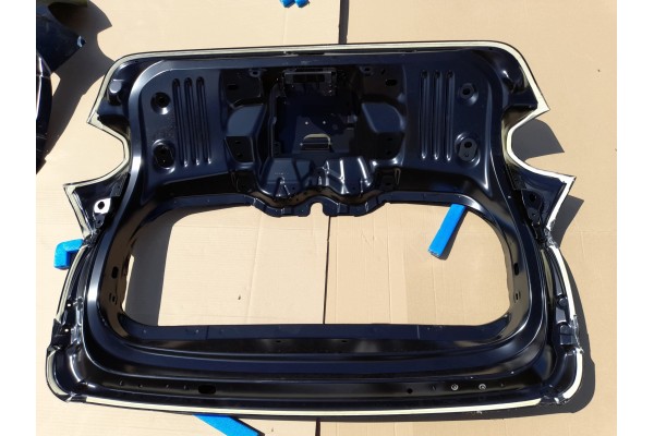 TAPA TRASERA MALETERO ORIGINAL DACIA SANDERO III 3 - NUEVA