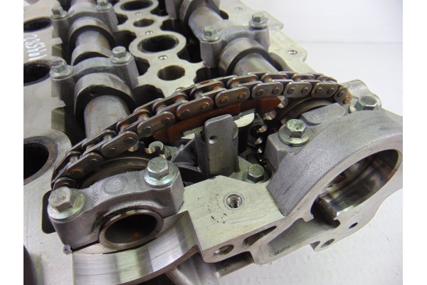 4R8Q-6090-AG CULATA PEUGEOT 407 COUPÉ