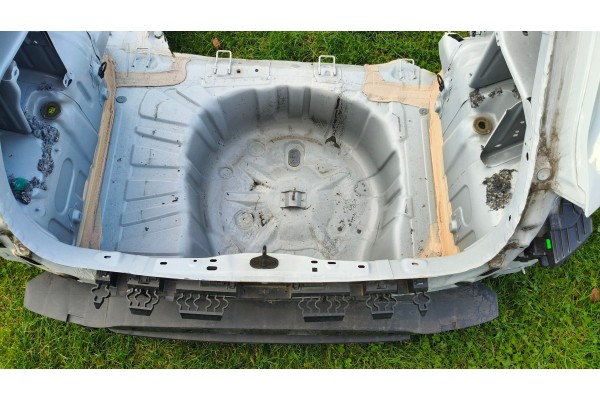 REAR BELT BATH BEAM RENAULT CLIO V 19 24r
