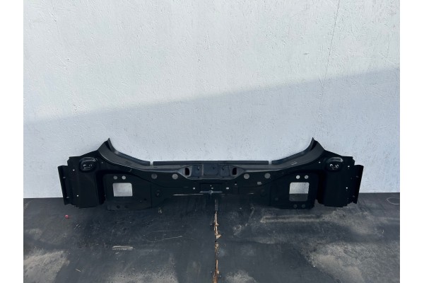 AUDI A6 E TRON 85E 2025 BELT REAR WALL NEW ELEMENT Car type passenger cars