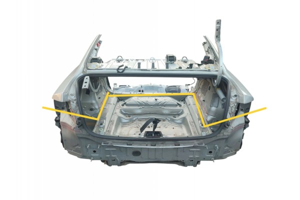 REAR BELT BATH VOLVO S90 II 2016 2020 SEDAN PAINT CODE 711 16