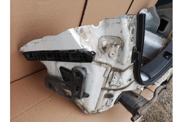 KIA CEED II LIFT 15-18 Pasajeros Trasera Completa Panel Trasero Comple
