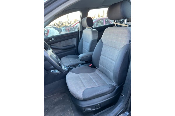 AUDI ALLROAD QUATTRO QUATTRO (4B5) 2.5 TDI (132kW)