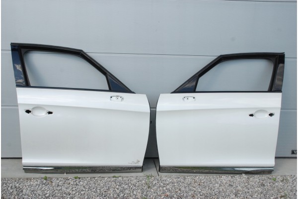 DOOR L P FRONT KWED CITROEN DS5 11 15R Part manufacturer Citroen OE