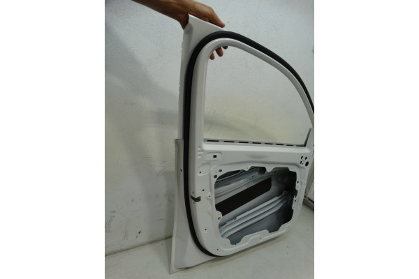 Puerta Delantera Izquierda Mercedes GLC W254 254