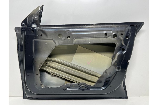 Puerta Delantera Derecha Tesla Model Y