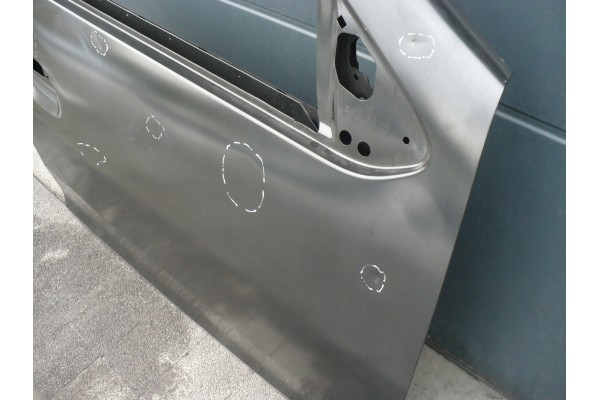 Right front door Dacia Duster II Part manufacturer Dacia OE