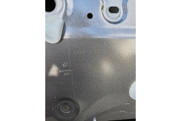 VW TIGUAN II DOOR RIGHT FRONT 5NA831312E VERY NICE Customs tariff code 87082990