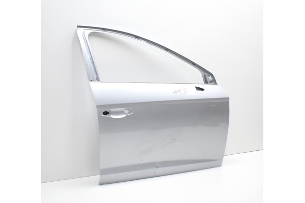 SEAT LEON III 5F0 DOOR RIGHT FRONT ORG Part manufacturer SEAT OE