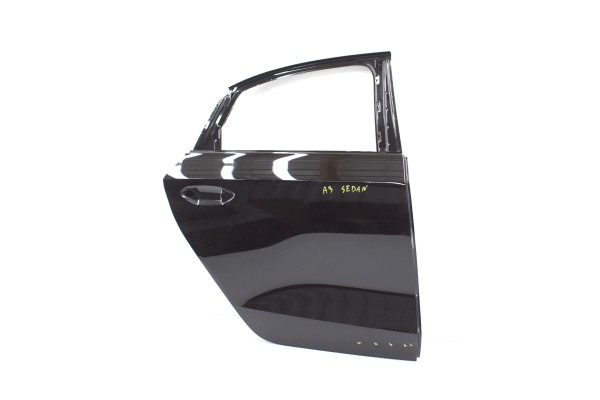 AUDI A3 8Y DOOR RIGHT REAR ORG SEDAN Catalog number of the part AUDI A3 8Y DRZWI PRAWE TY TYLNE ORG SEDAN