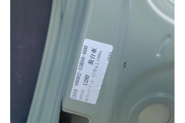 SUZUKI SWIFT MK8 18 FRONT DOOR LEFT ORYG Product weight with unit packaging 30 kg