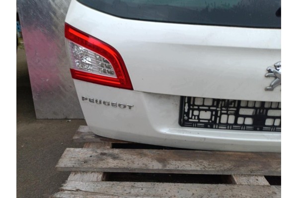 PEUGEOT 508 EQUIPMENT TAILGATE KWED Car type passenger cars