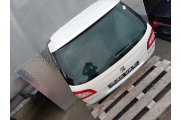 Portón trasero PEUGEOT 508 Familiar (SW) - Código de pintura KWED