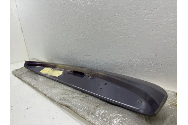 Spoiler de portón trasero 7711223738 para Renault Megane II Familiar (