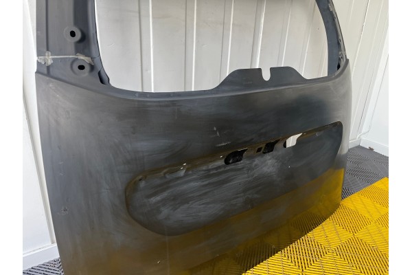 Portón Trasero --- Renault Kangoo III / IV 2021- --- Pieza Original de