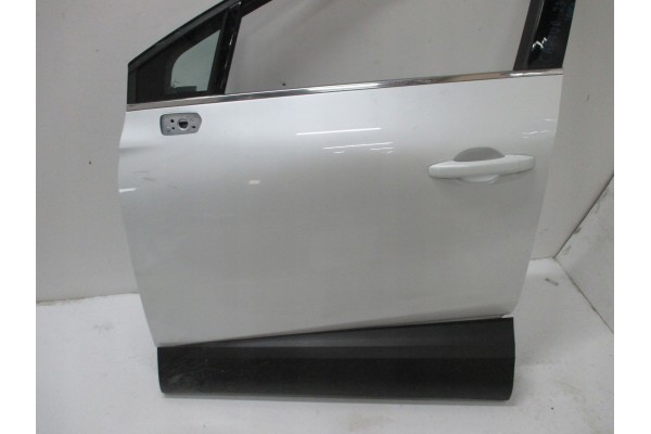 Door RENAULT CAPTUR II left front BSZ Part manufacturer Renault OE