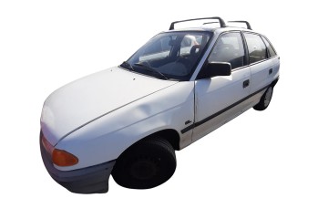 OPEL ASTRA F BERLINA GL